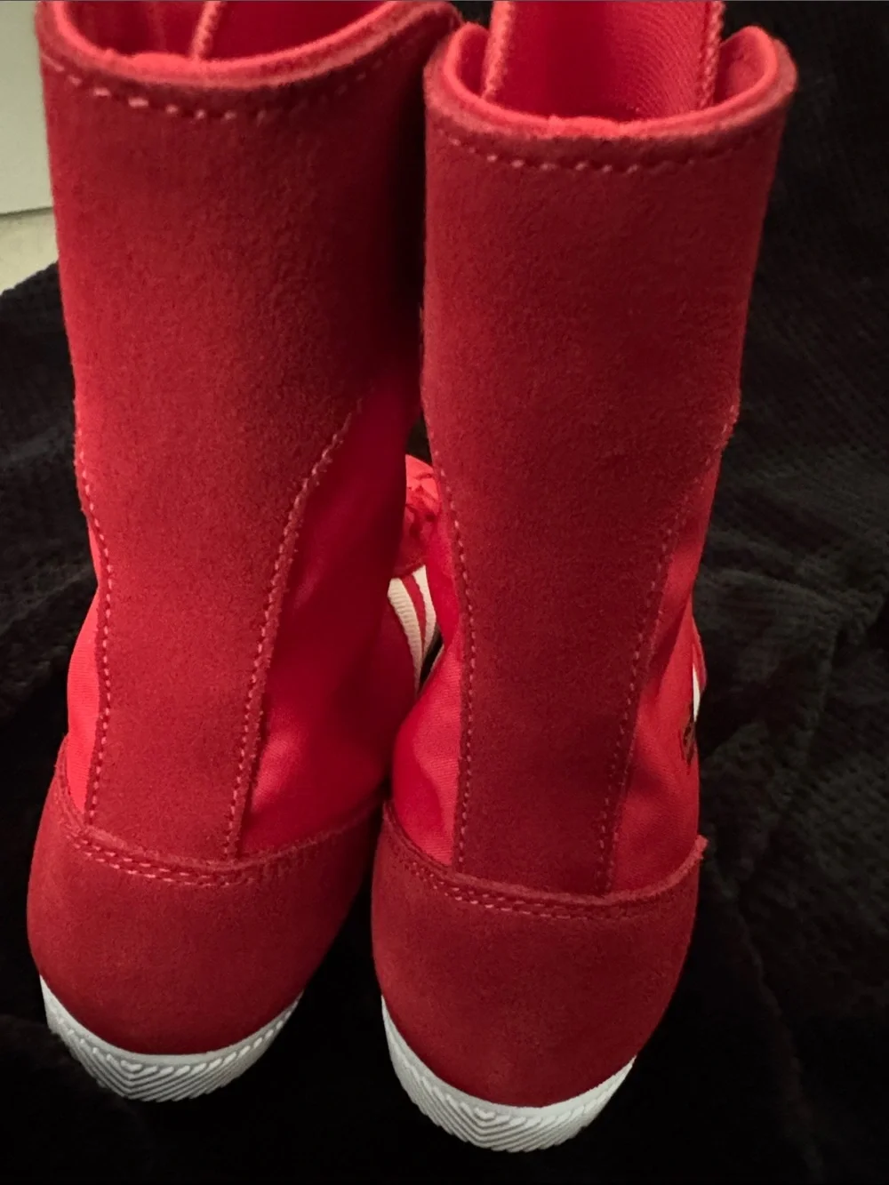 adidas Originals Women’s Japan Red High-Top Boxing Shoes JR8121 size 6.5 NWT